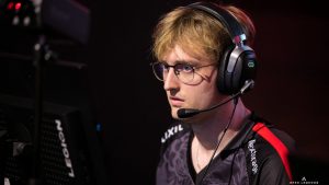 Mande Comeback? Sang Raja Apex Legends Siap Kembali!