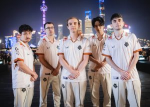 Judul Clickbait: LEC 2026: Roster Gila! Kejutan Transfer Terjadi!