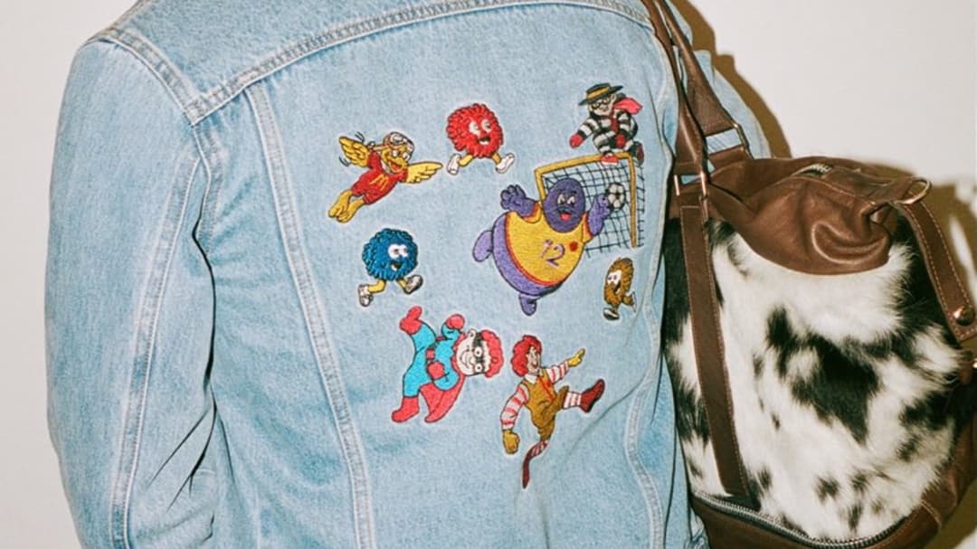 Grimace Jadi Bintang Fashion?! Collab GILA! 1 Grimace Jadi Bintang Fashion?! Collab GILA!