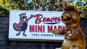 Perang Logo Berang-berang: Raksasa Buc-ee's Kena 'Storm' Ohio!