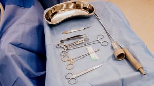 Operasi 'Tak Dikenal Manusia' Bikin Dokter Dipecat!