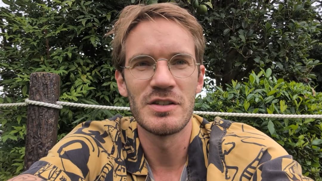 PewDiePie Tamatkan Vlog Keluarga: Ini Alasannya! 1 PewDiePie Tamatkan Vlog Keluarga: Ini Alasannya!
