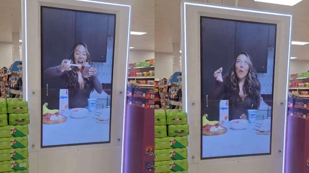 Belanja Sambil Nonton Konten Influencer